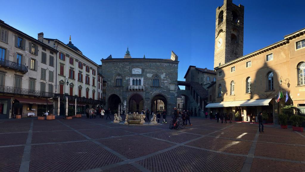 Casa Vacanze Piazza Vecchia Bergamo Dış mekan fotoğraf